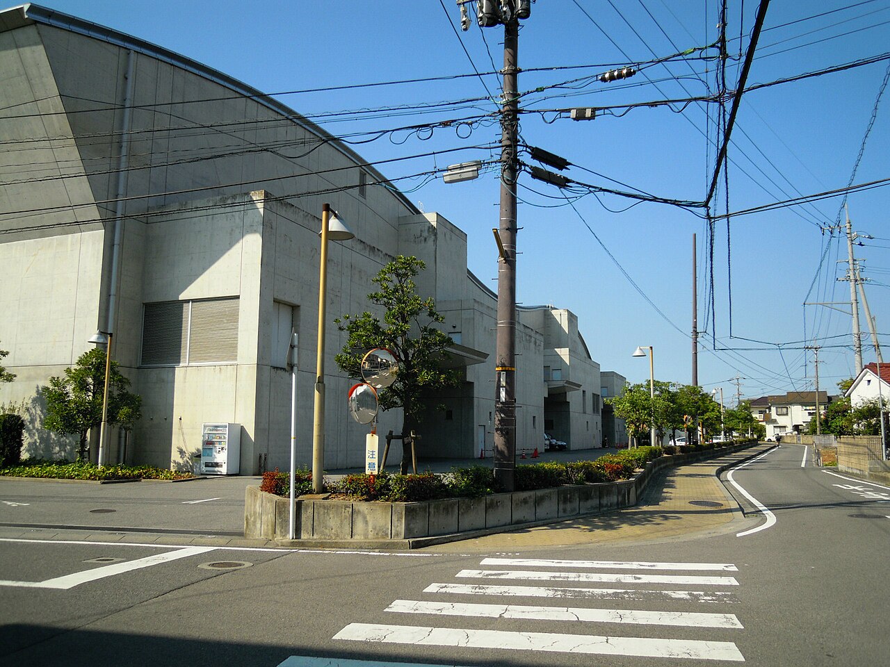 愛媛国際貿易センター アイテムえひめの外観