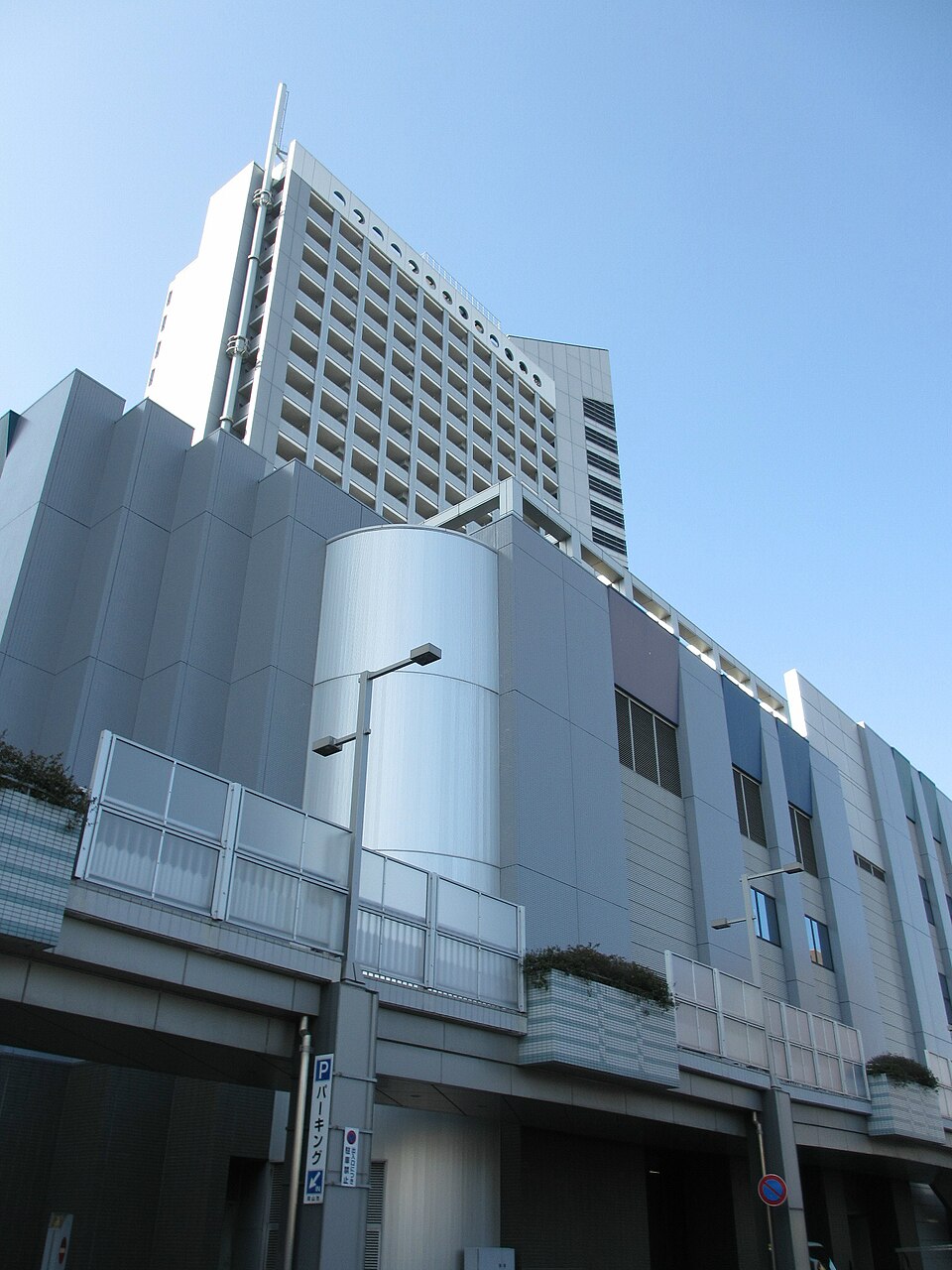 岡山コンベンションセンターとフォーラムシティビル