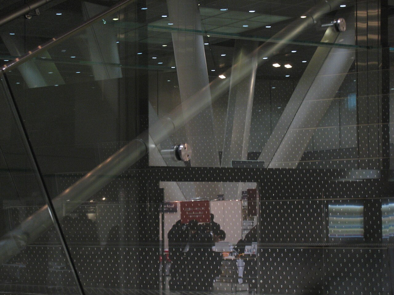 東京国際フォーラムの館内空間