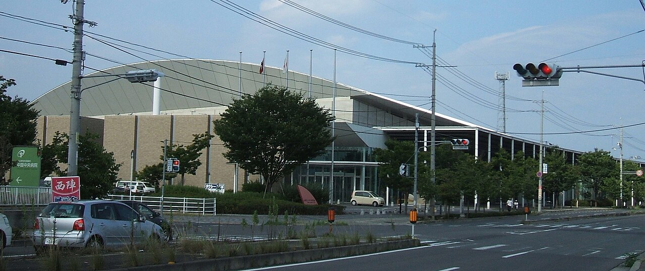 広島県立ふくやま産業交流館（ビッグ・ローズ）の外観
