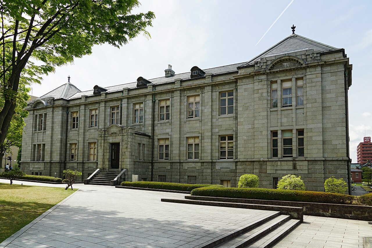 山形県郷土館文翔館の旧県庁舎北側全景