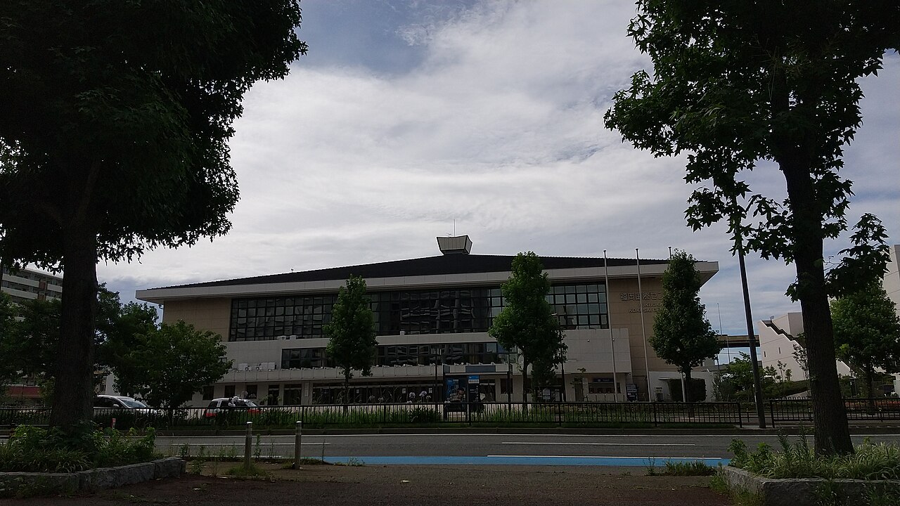 福岡国際センターの正面外観
