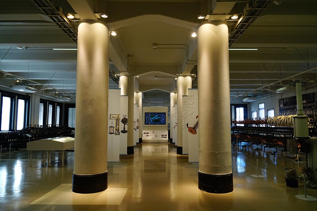 KIITO館内の展示スペース