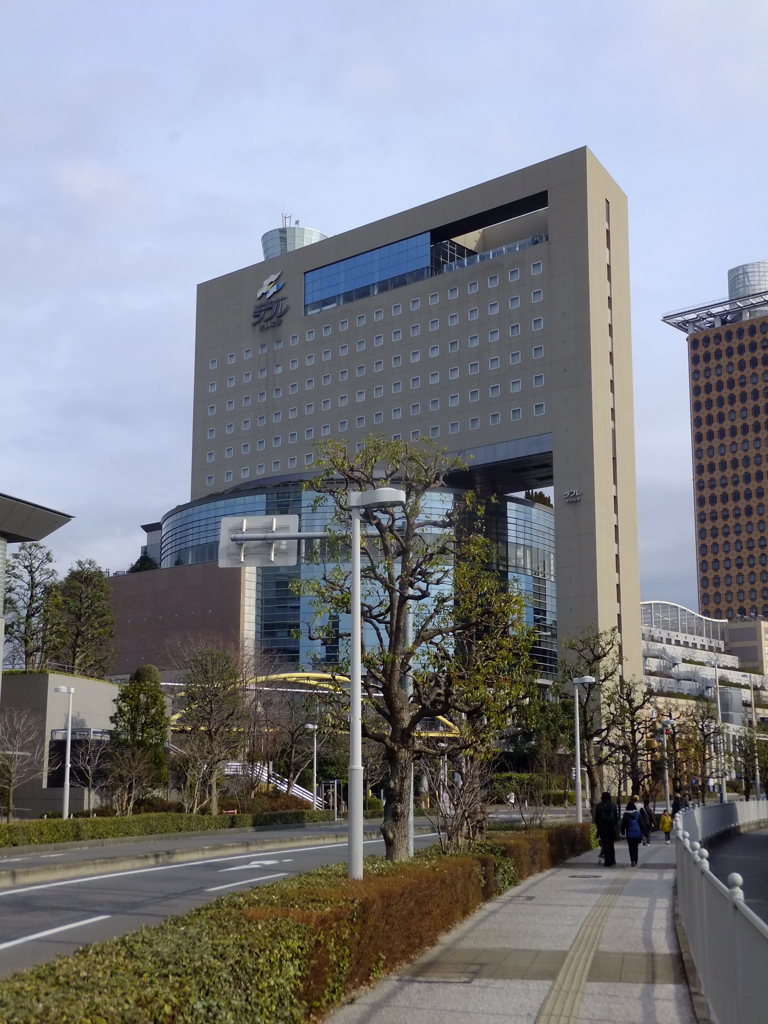 旧ラフレさいたま時代のTHE MARK GRAND HOTEL外観