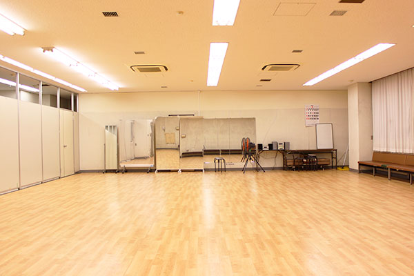 高洲コミュニティセンターのホール2