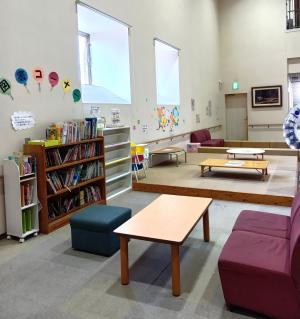 飯田市地域交流センター（りんご庁舎） 待合スペース
