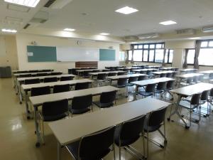 松本市勤労者福祉センター 2-1会議室
