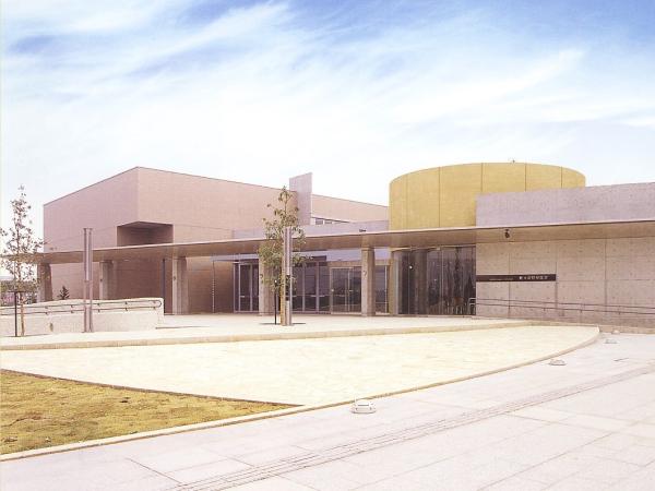 野々市市交遊舎 外観